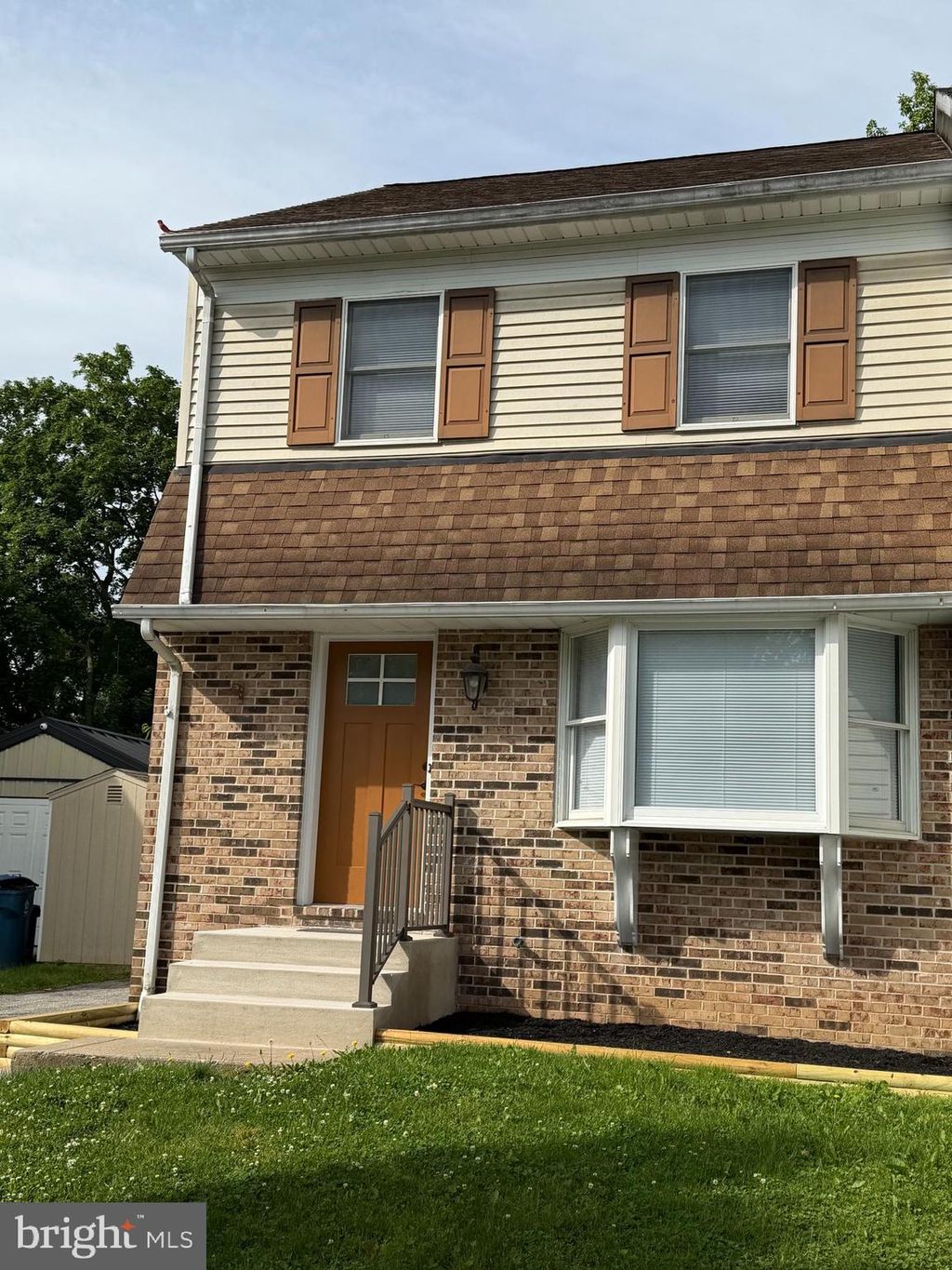 Photo of 10 Brandon Ct, LANCASTER, PA 17603 (MLS # PALA2089038)