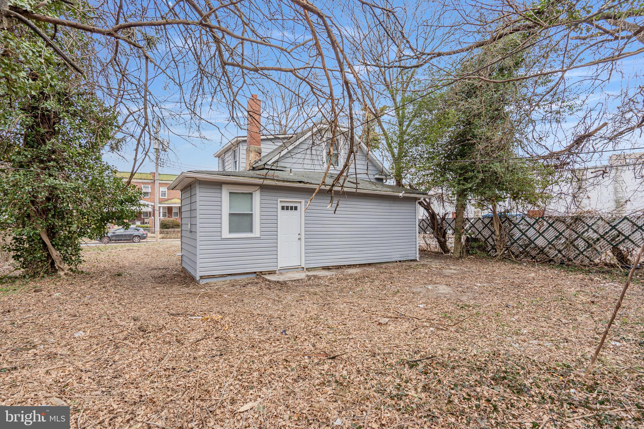 ARLINGTON - Residential