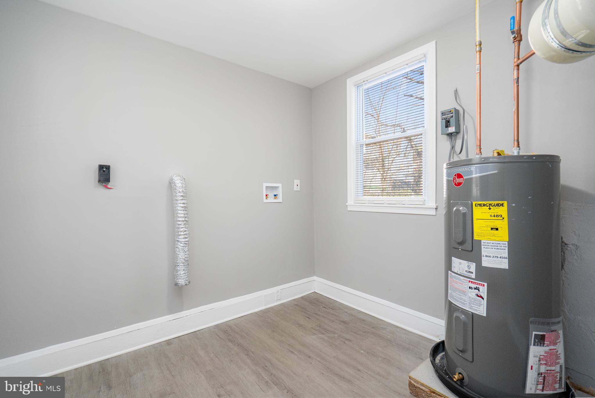 ARLINGTON - Residential