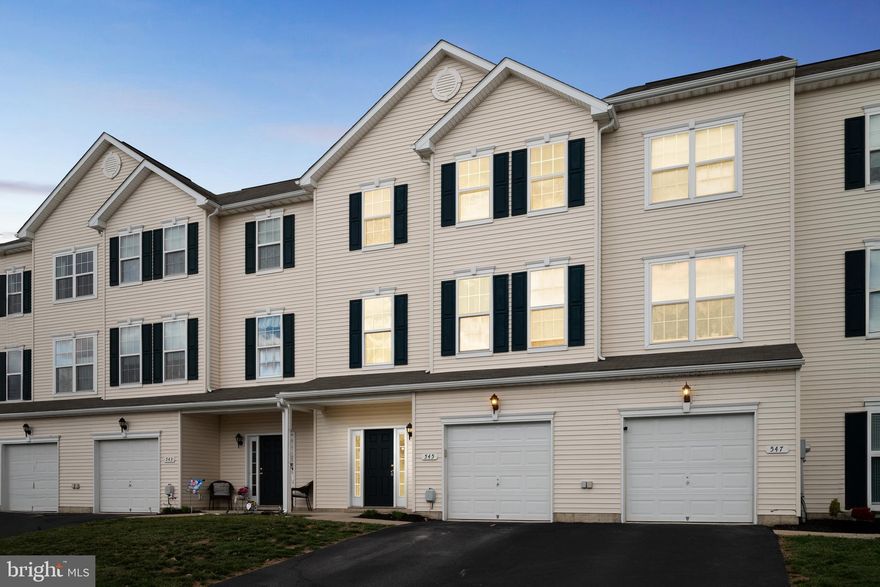 **** Unit cannot be rented.

Not to be missed! Move right into this amazing end unit Townhome.
Welcome to this comfortable, traditional townhome in the Woodcrest Hills neighborhood.
Enter into the Foyer with upgraded Tile floors and you will find a large laundry room and an attached 1 car garage. There is an unfinished living space  (with great potential for finishing) with a sliding door leading to the backyard.
 The main floor leads with a carpeted stairwell where you will find the kitchen  also with tile floors and a deck off to the side. 
On this floor you will also find the living room, dining area and a half bathroom.
On the top floor there is carpeting throughout and 3 generously sized bedrooms with a large full bathroom in the hallway., The primary bedroom has a walk-in closet, and another full bathroom.
Move-in ready this property will not disappoint. Schedule your showing appointment Today!