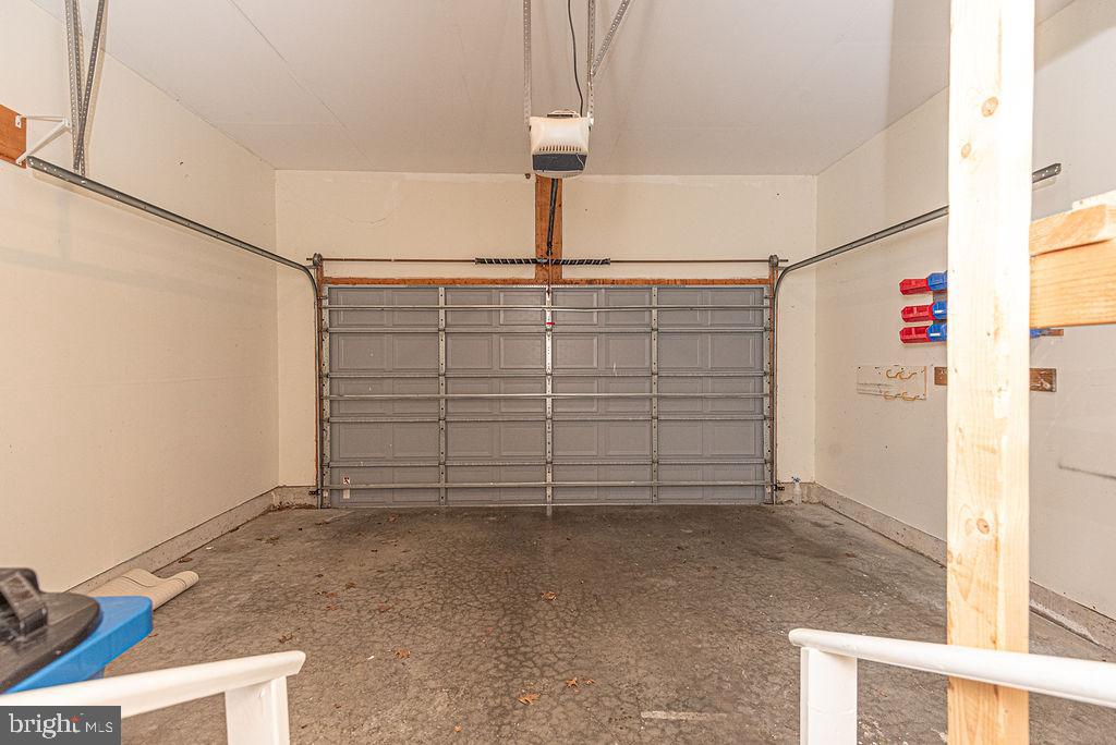 OCEAN PINES - THE PARKE - Residential