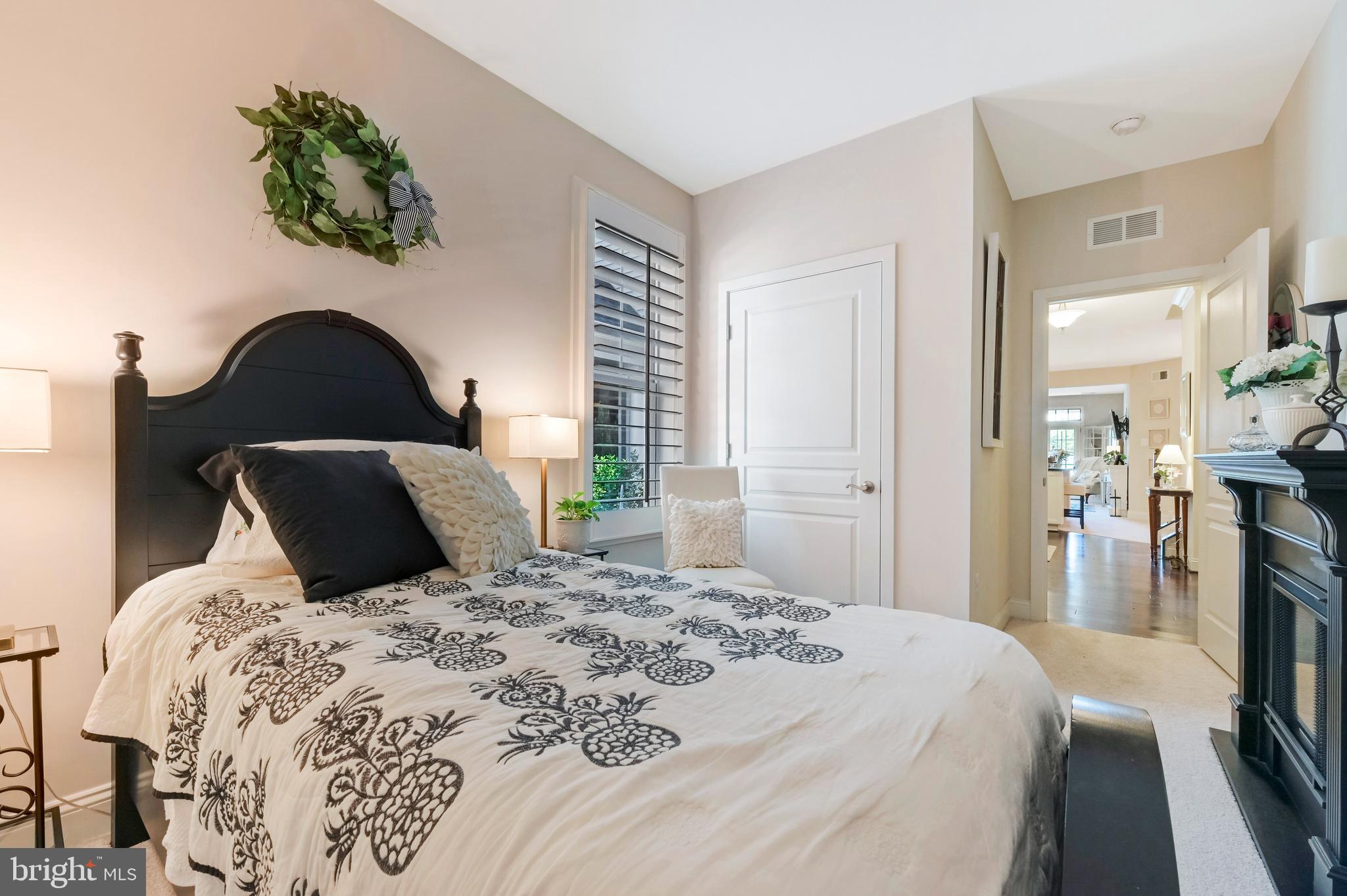 TWO RIVERS - Residential