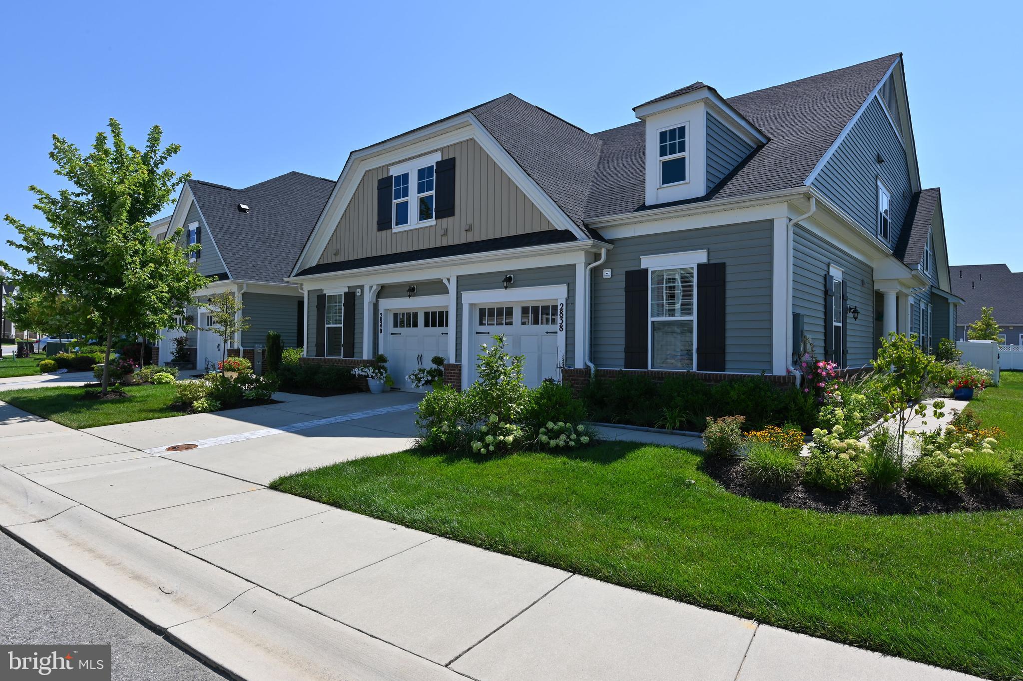 TWO RIVERS - Residential