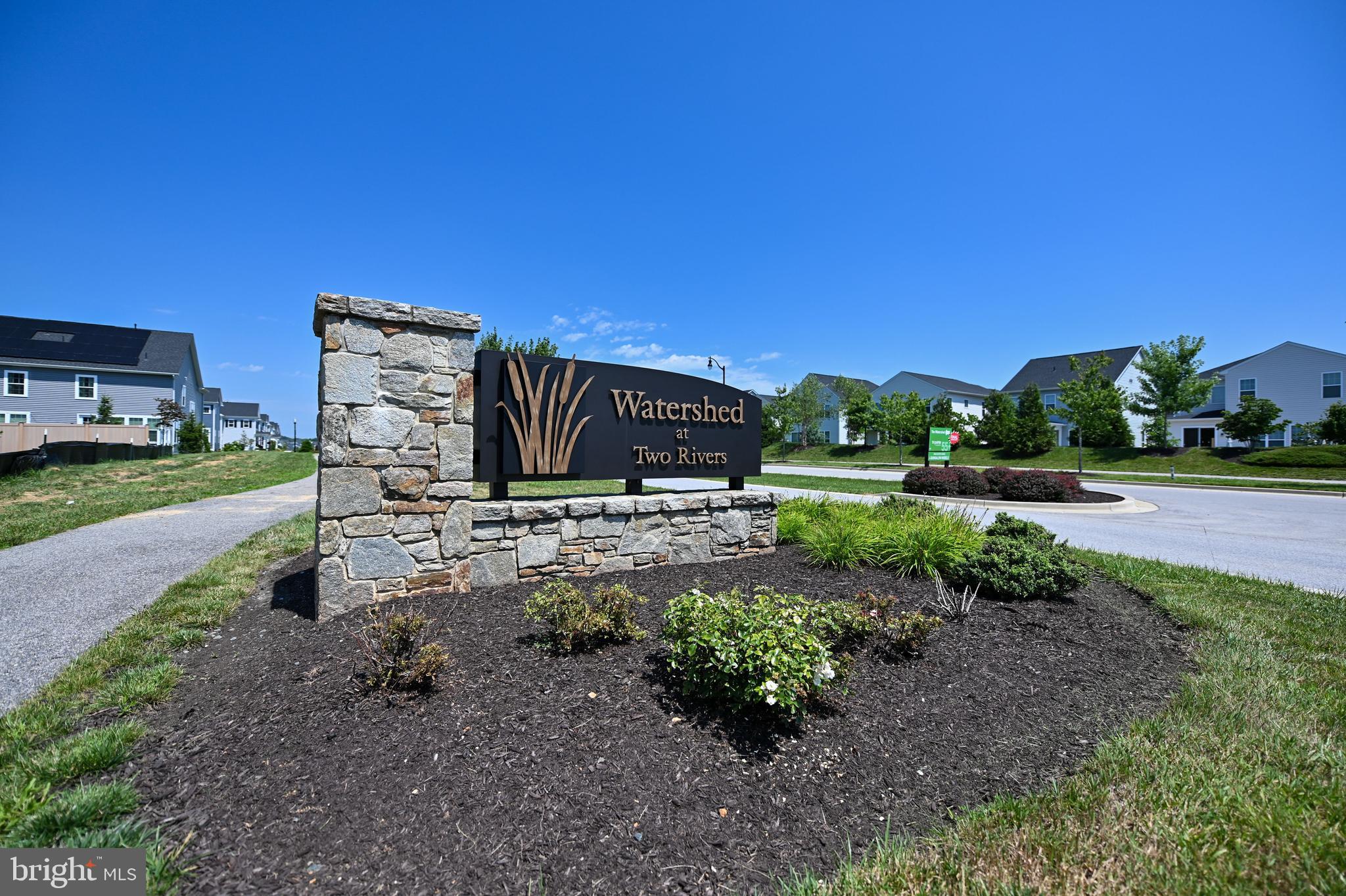 TWO RIVERS - Residential