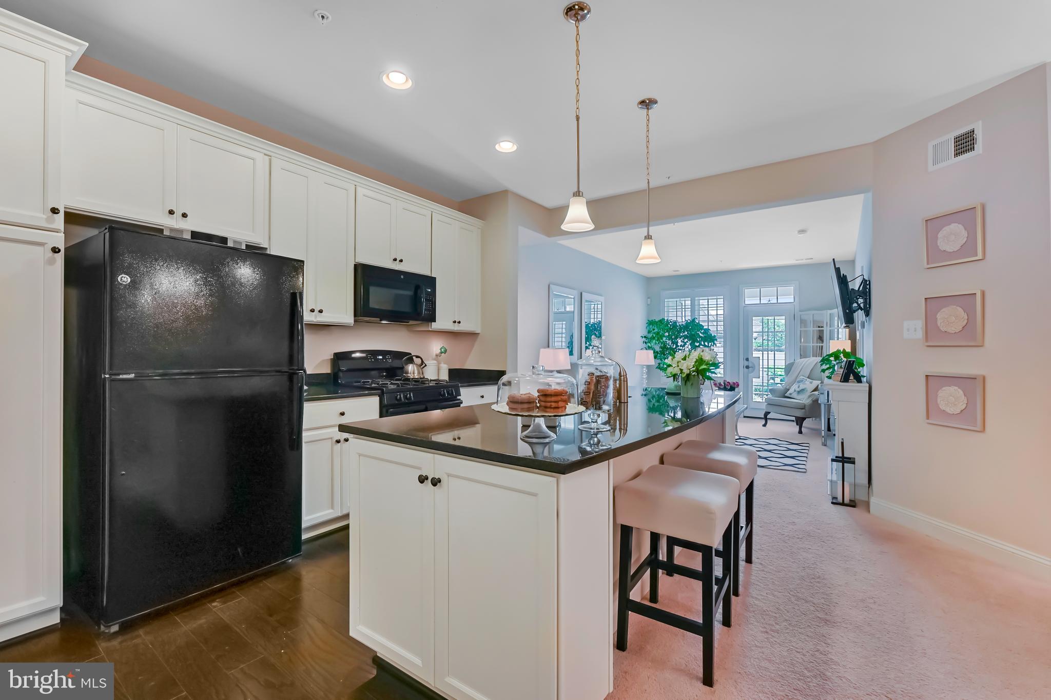 TWO RIVERS - Residential