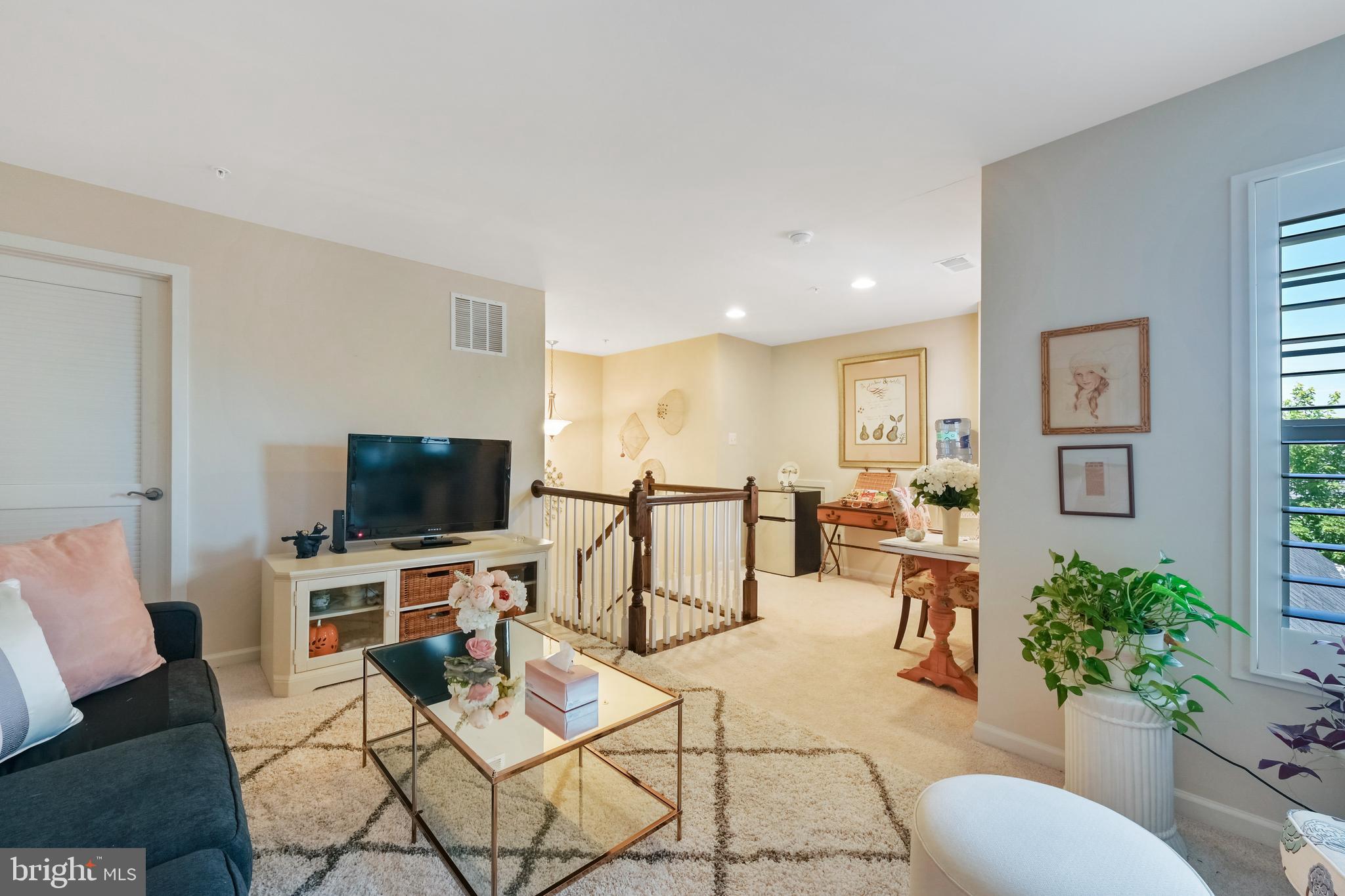 TWO RIVERS - Residential