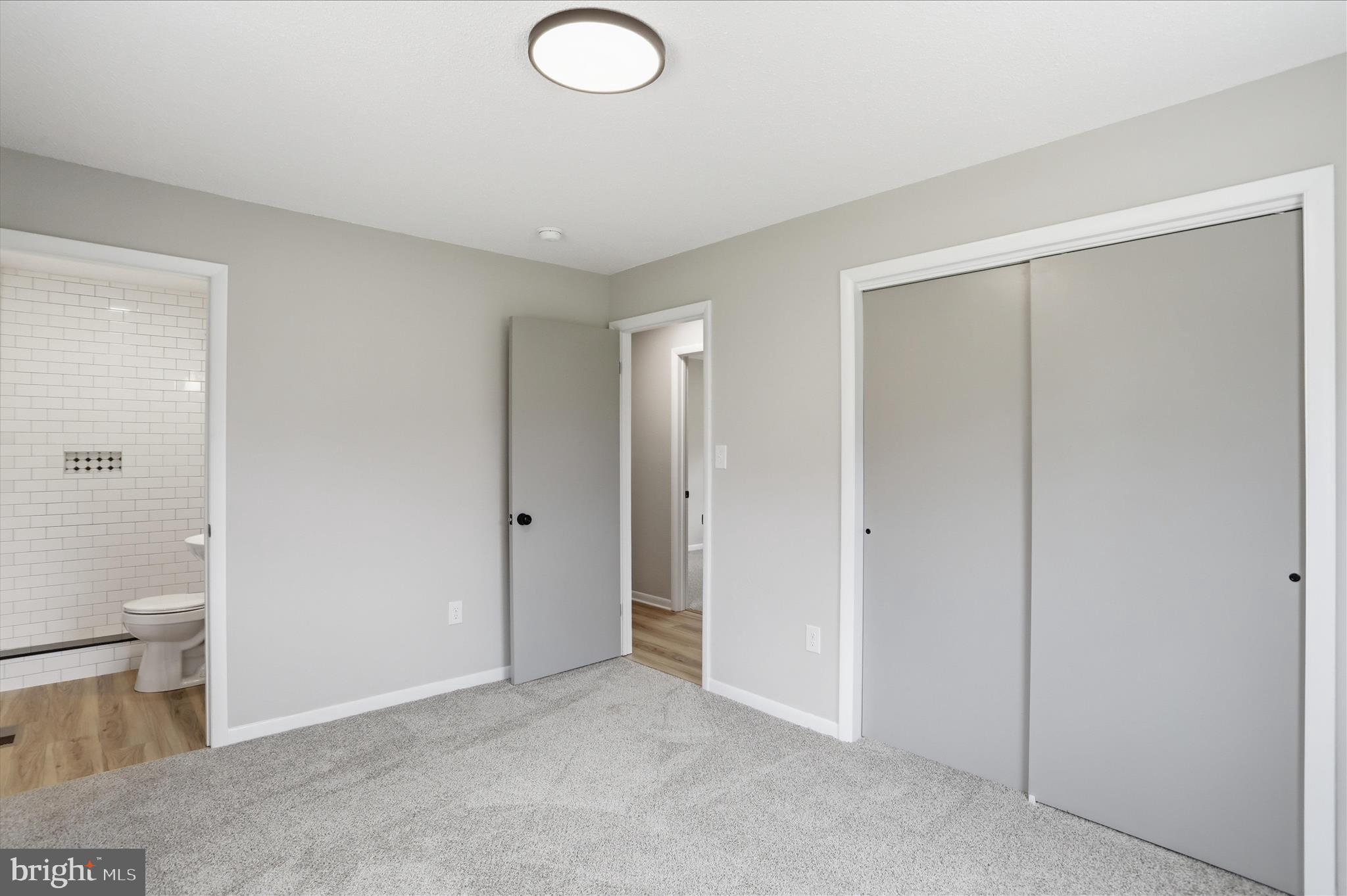 MEL-LON EAST - Residential