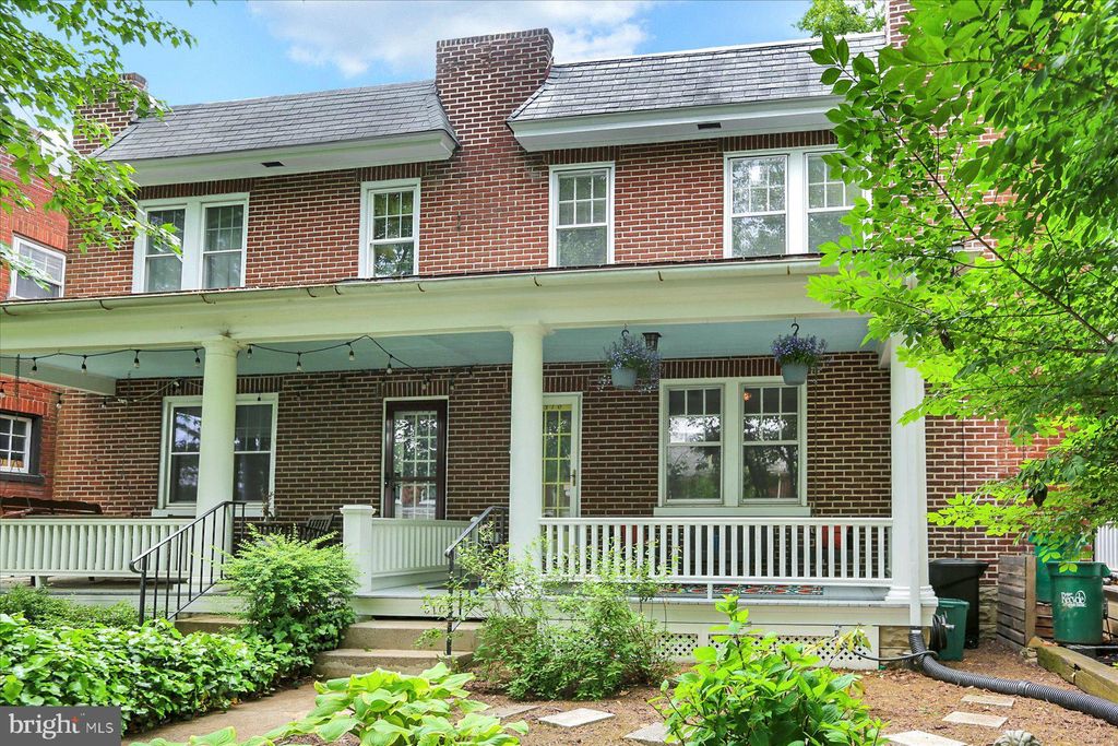 Photo of 310 PEARL ST, LANCASTER, PA 17603 (MLS # PALA2035372)