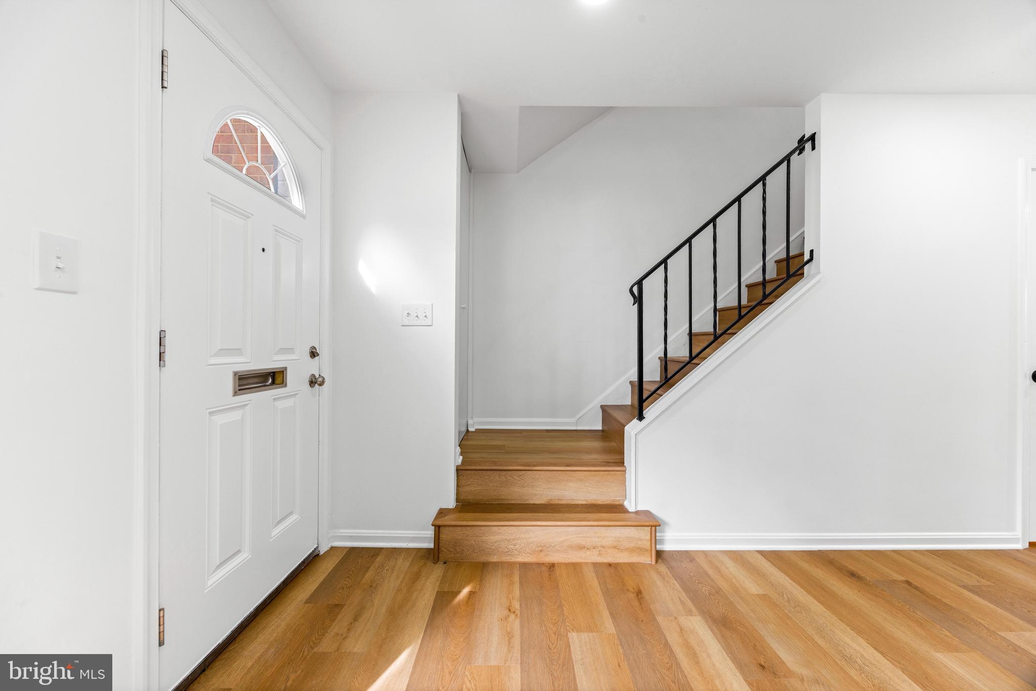 9834 MAPLE LEAF DRIVE