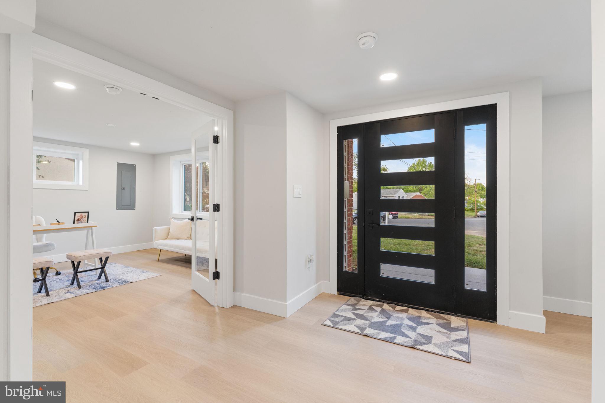 4108 DAKOTA COURT
