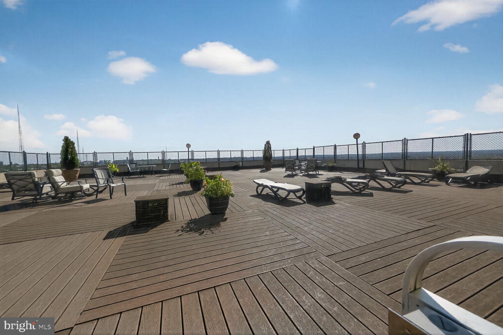 FRIENDSHIP HEIGHTS - Residential Lease