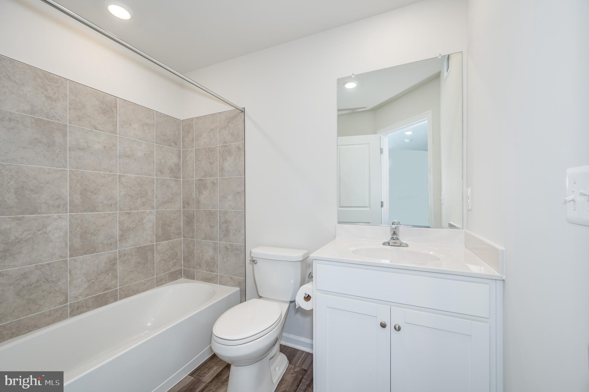 SHENANDOAH SPRINGS - Residential Lease