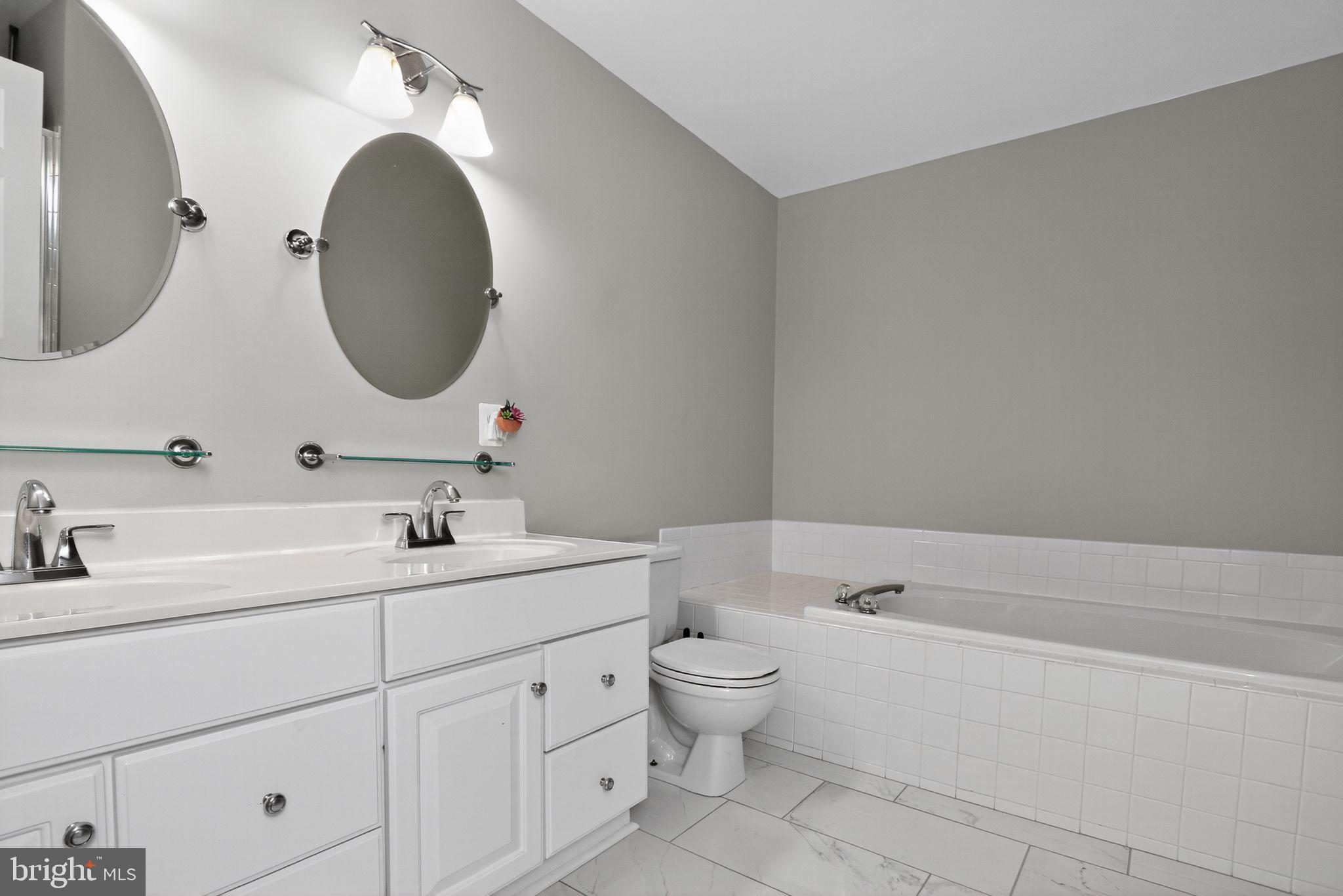 PRINCE WILLIAM COMMONS - Residential