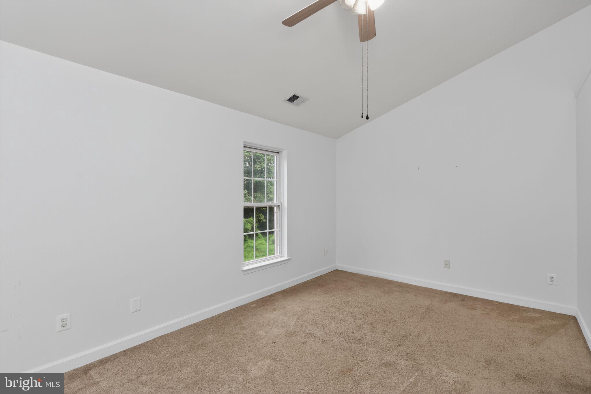 PRINCE WILLIAM COMMONS - Residential