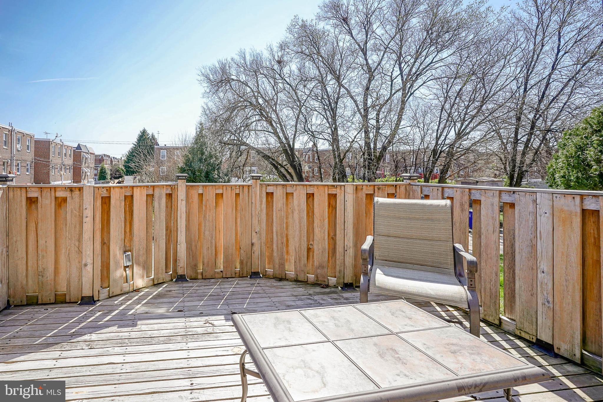 CASTOR GARDENS - Residential