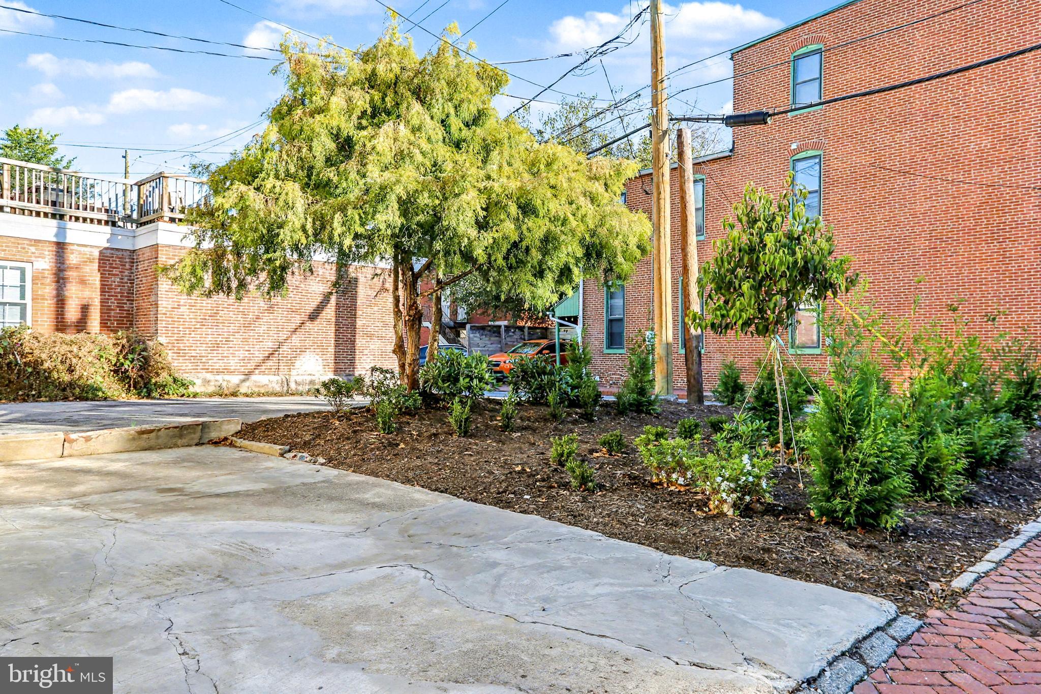 HARRISBURG CITY - Commercial Sale