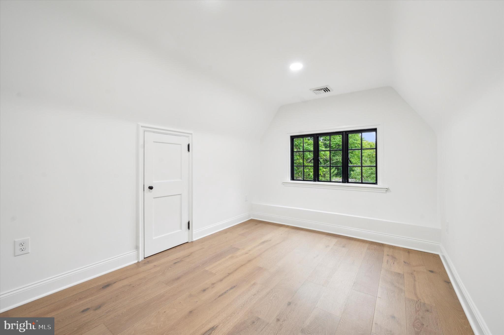 RUTGERS - Residential