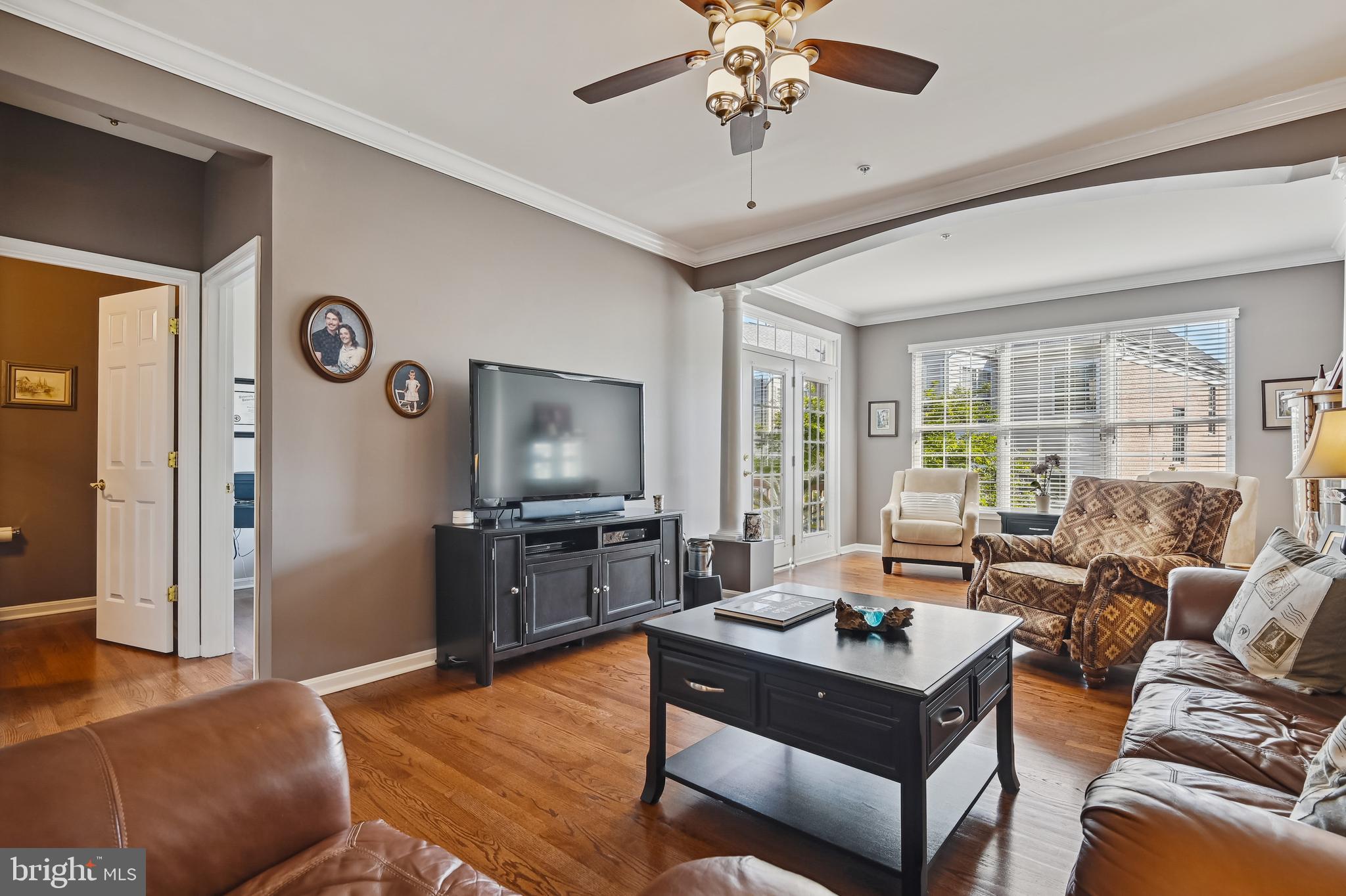 SOUTH RIVER COLONY - Residential