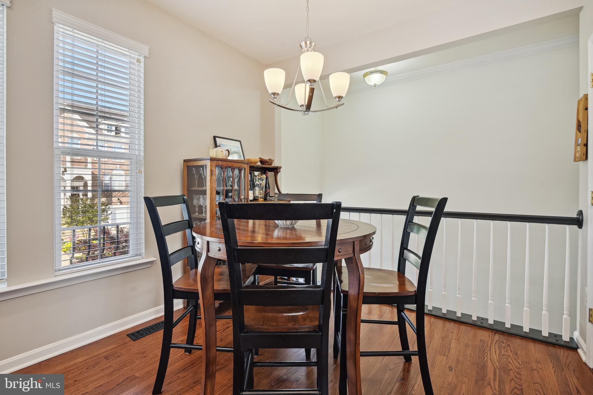 SOUTH RIVER COLONY - Residential