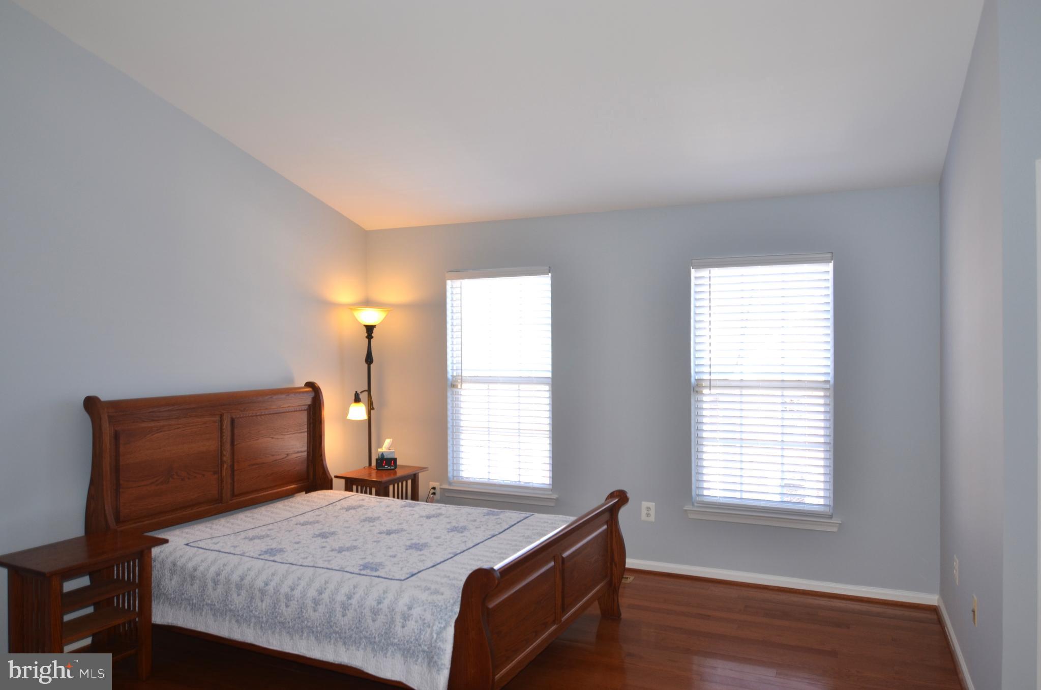 LAKELANDS - Residential