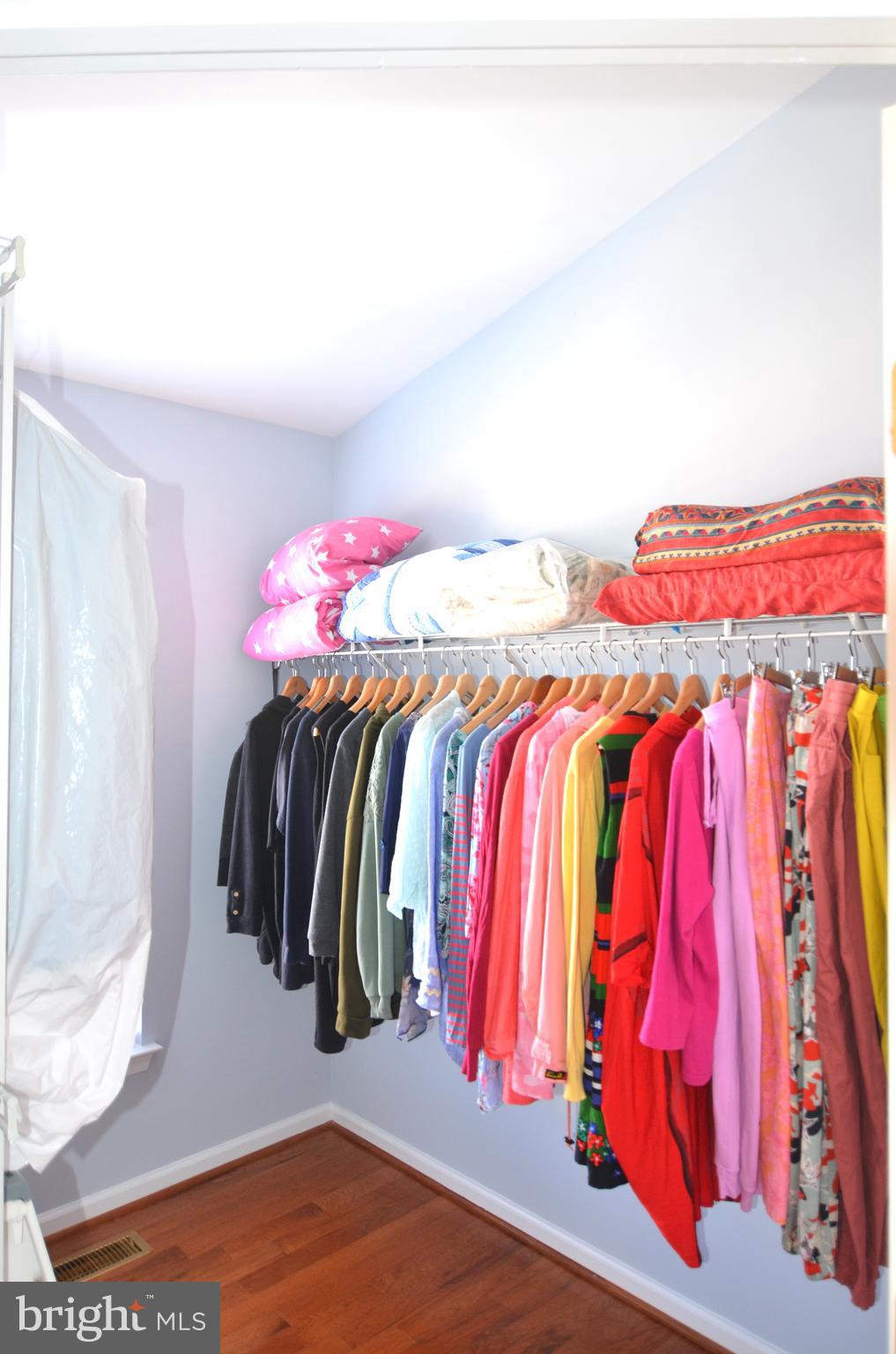 LAKELANDS - Residential