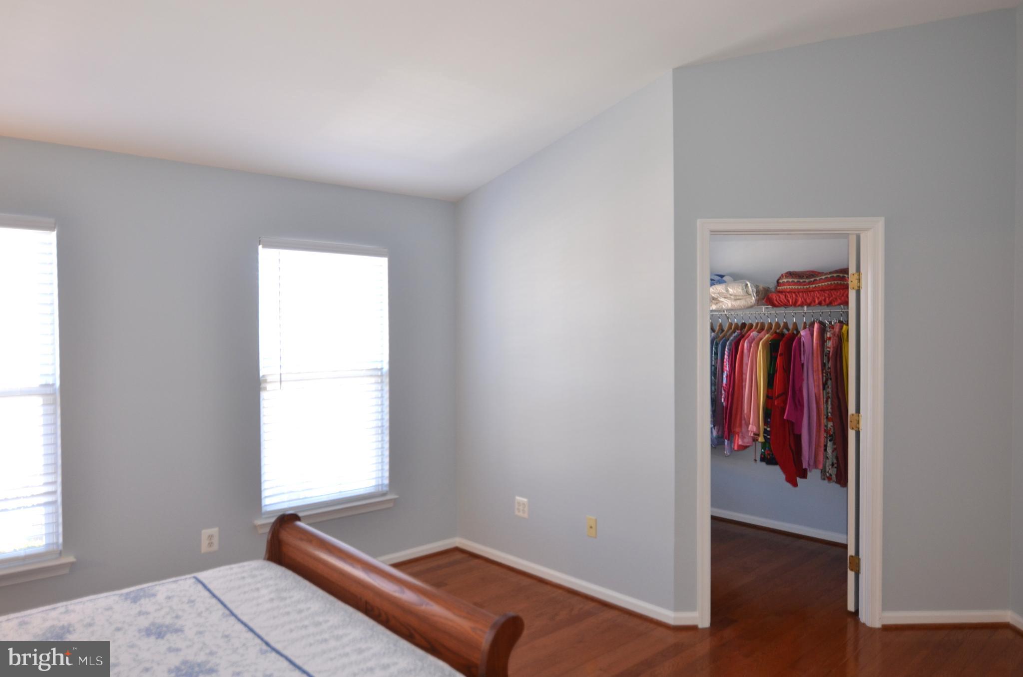 LAKELANDS - Residential