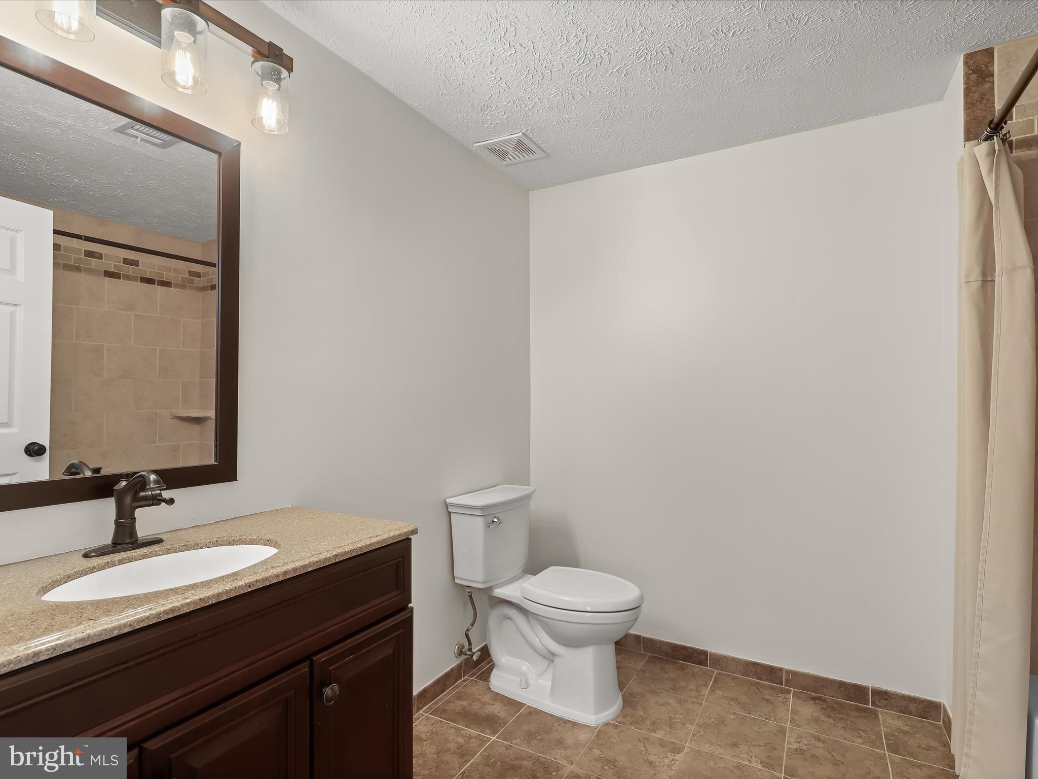 FREDERICKTOWNE VILLAGE - Residential