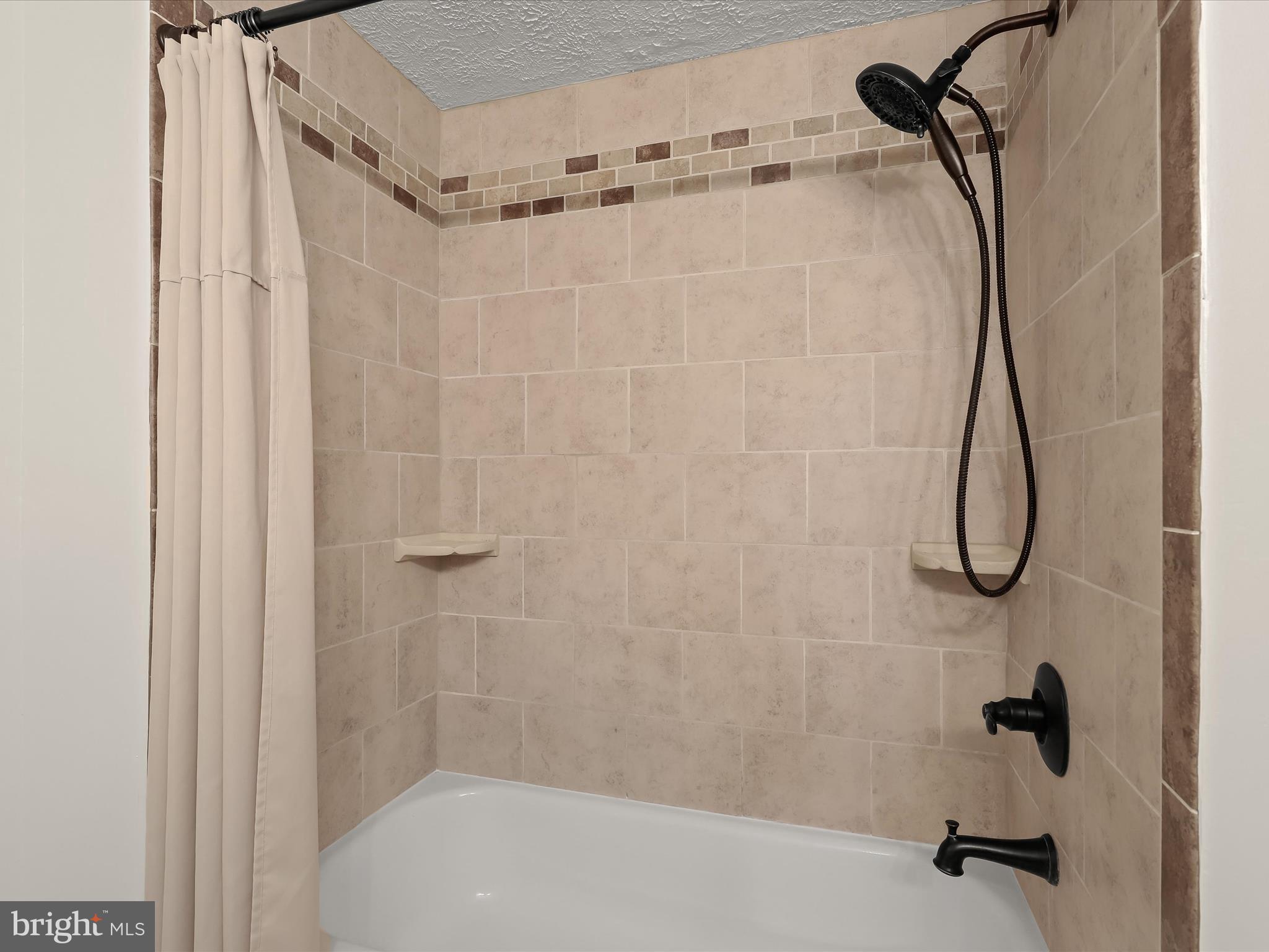 FREDERICKTOWNE VILLAGE - Residential