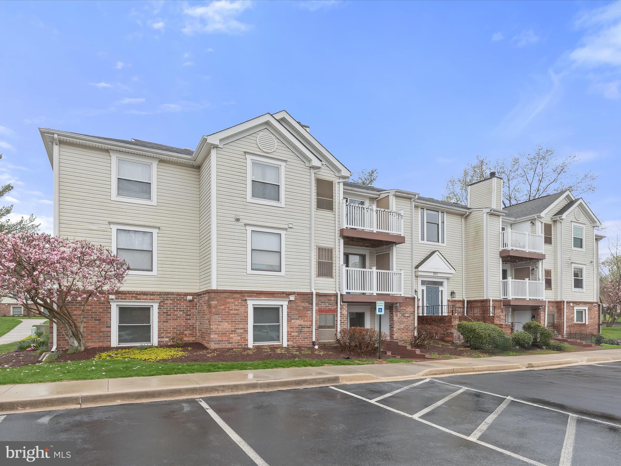 FREDERICKTOWNE VILLAGE - Residential