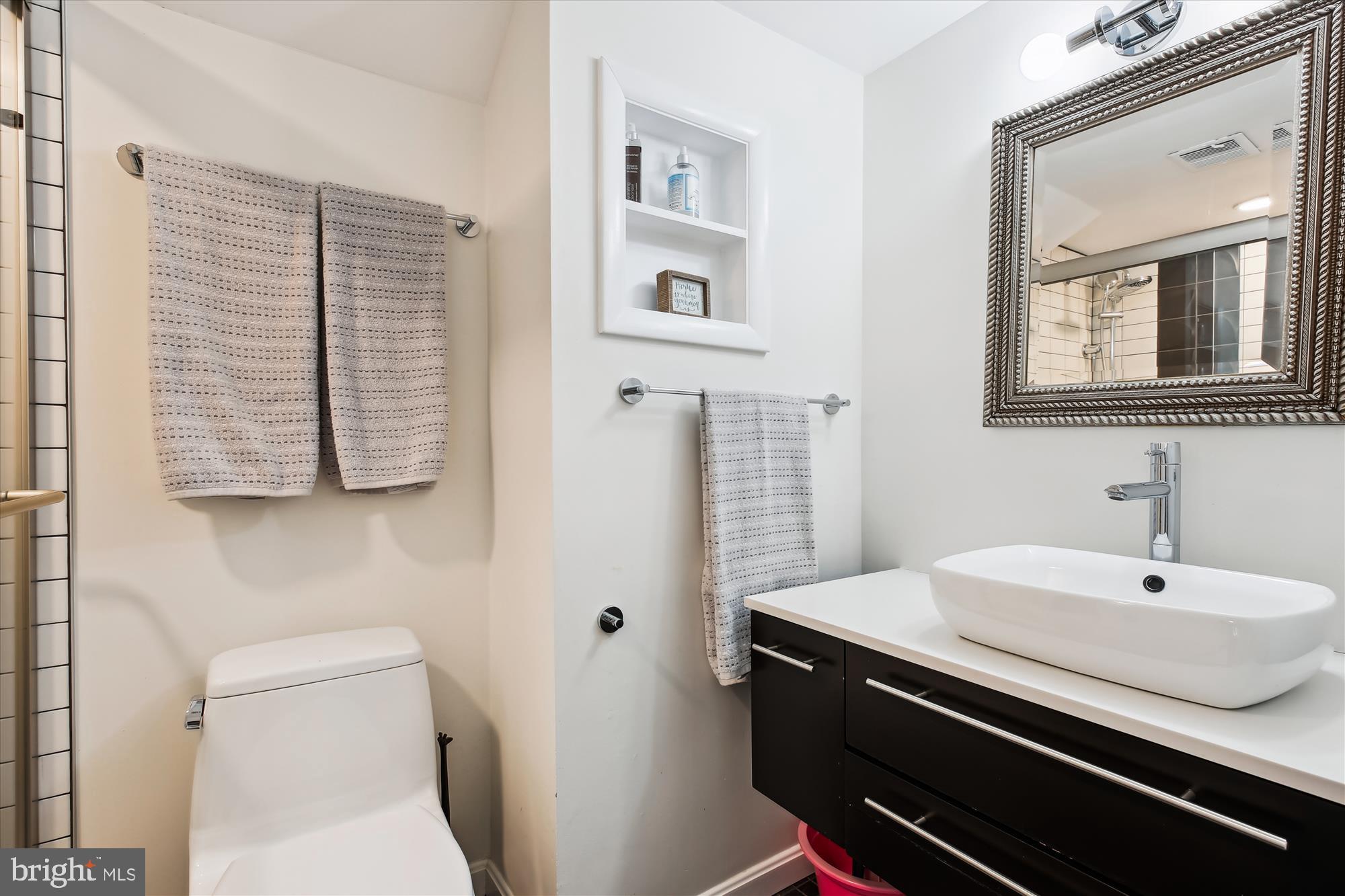 KEMP MILL ESTATES - Residential