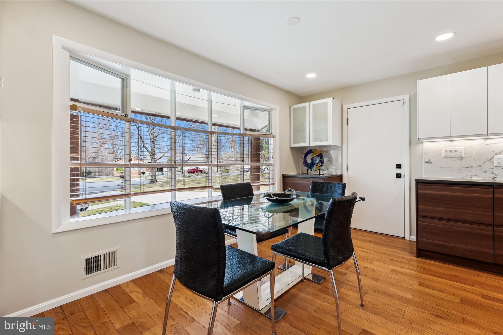 KEMP MILL ESTATES - Residential