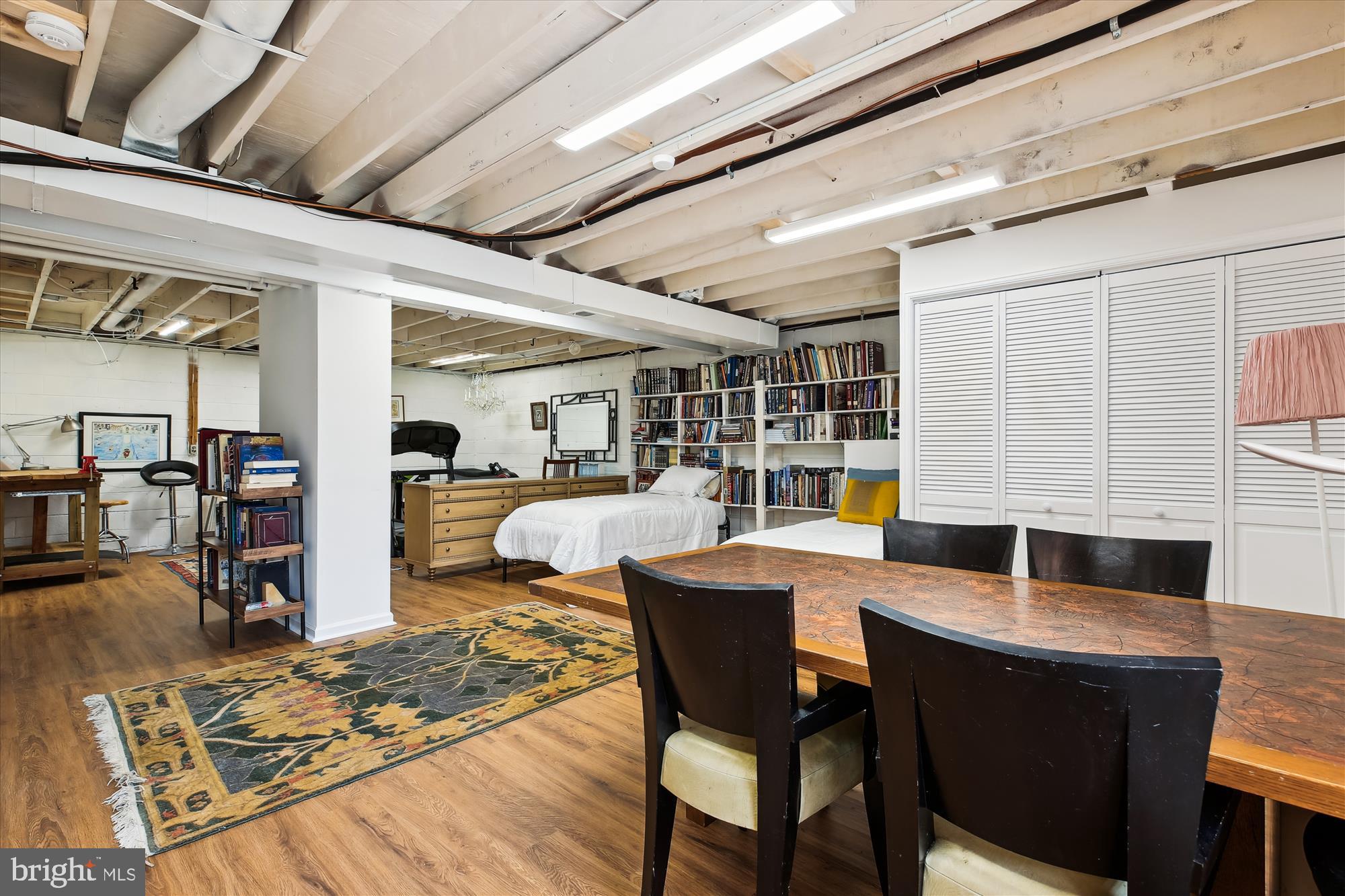 KEMP MILL ESTATES - Residential