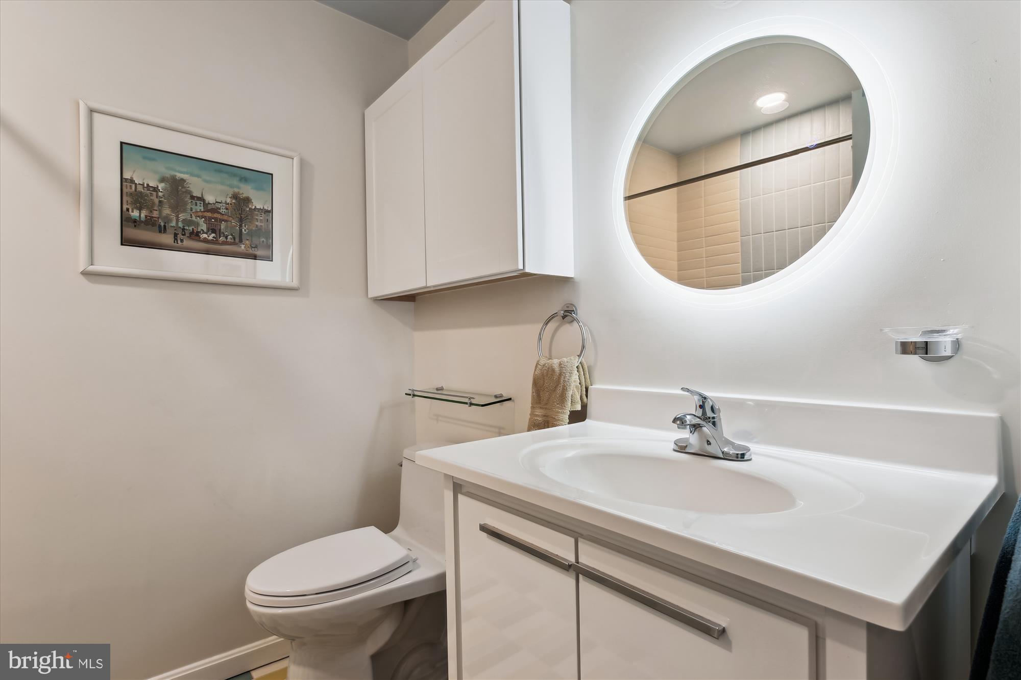 KEMP MILL ESTATES - Residential