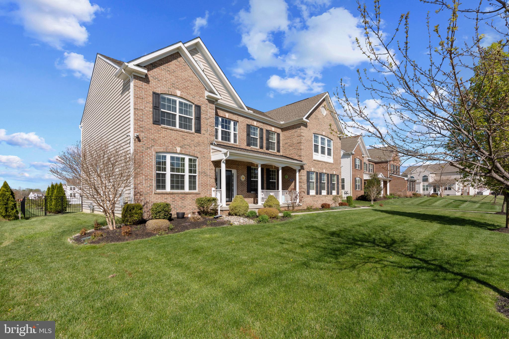 ESTATES AT CEDAR LN - Residential