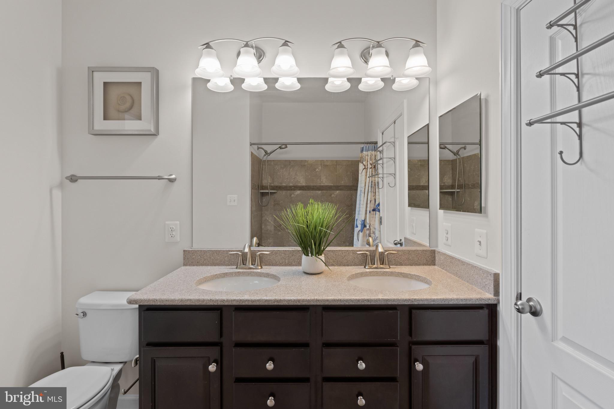 ESTATES AT CEDAR LN - Residential