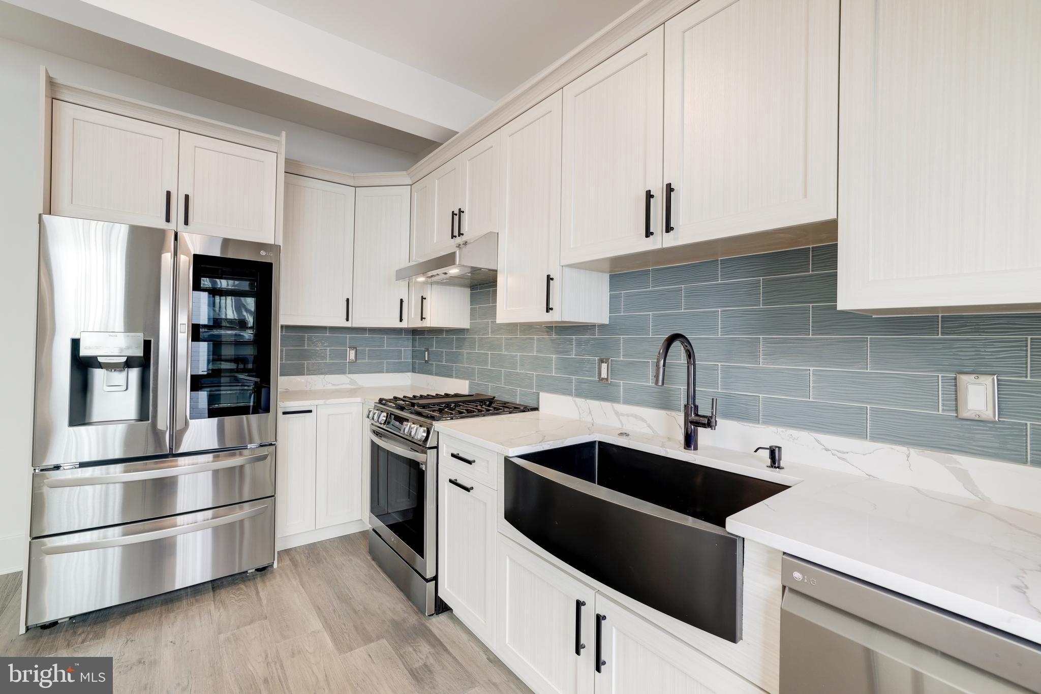 BURLEITH - Residential