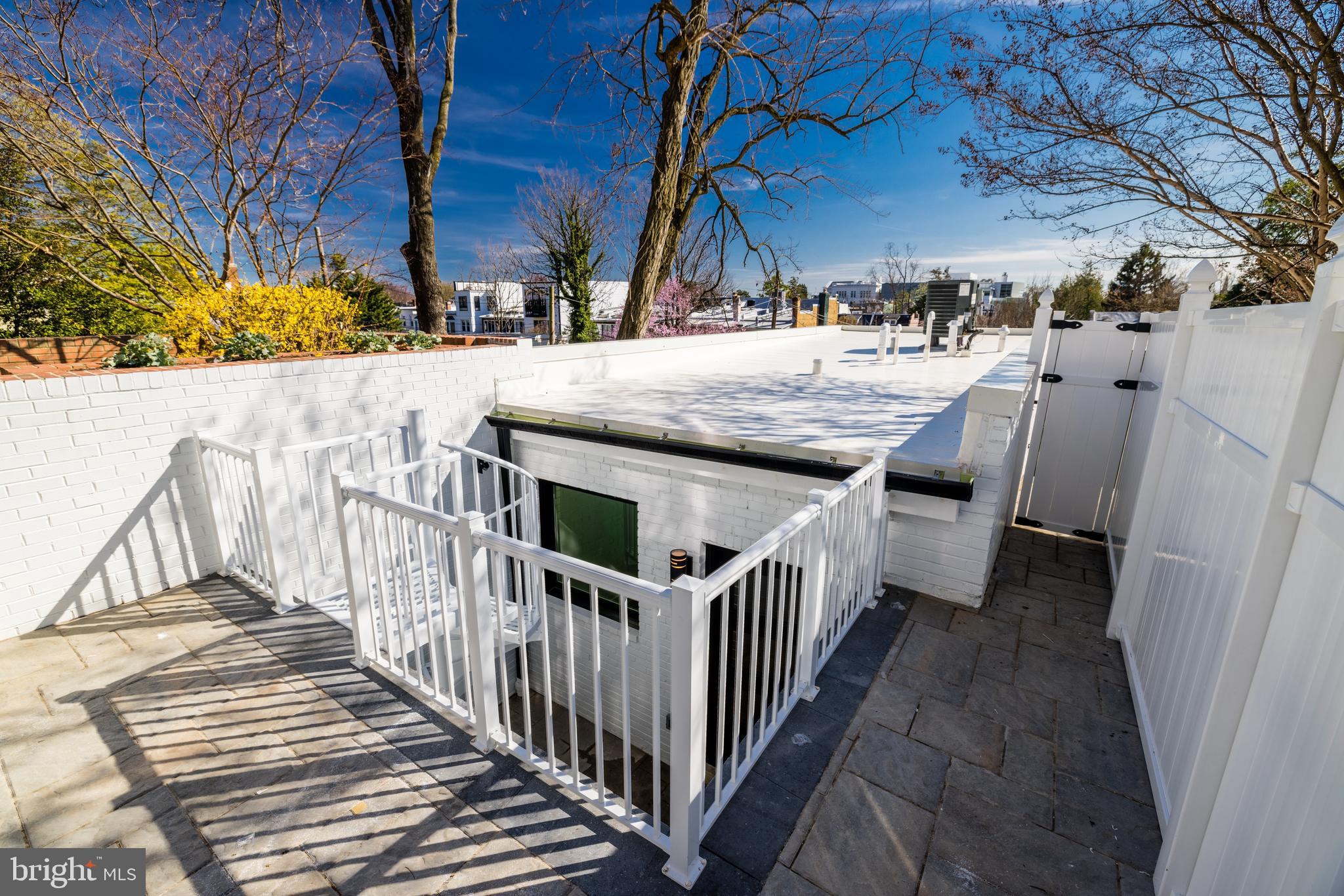 BURLEITH - Residential