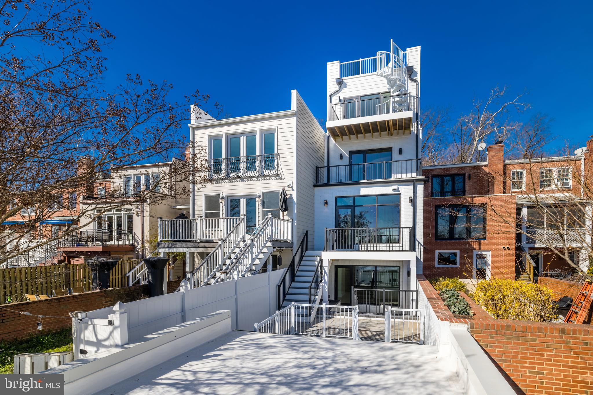 BURLEITH - Residential