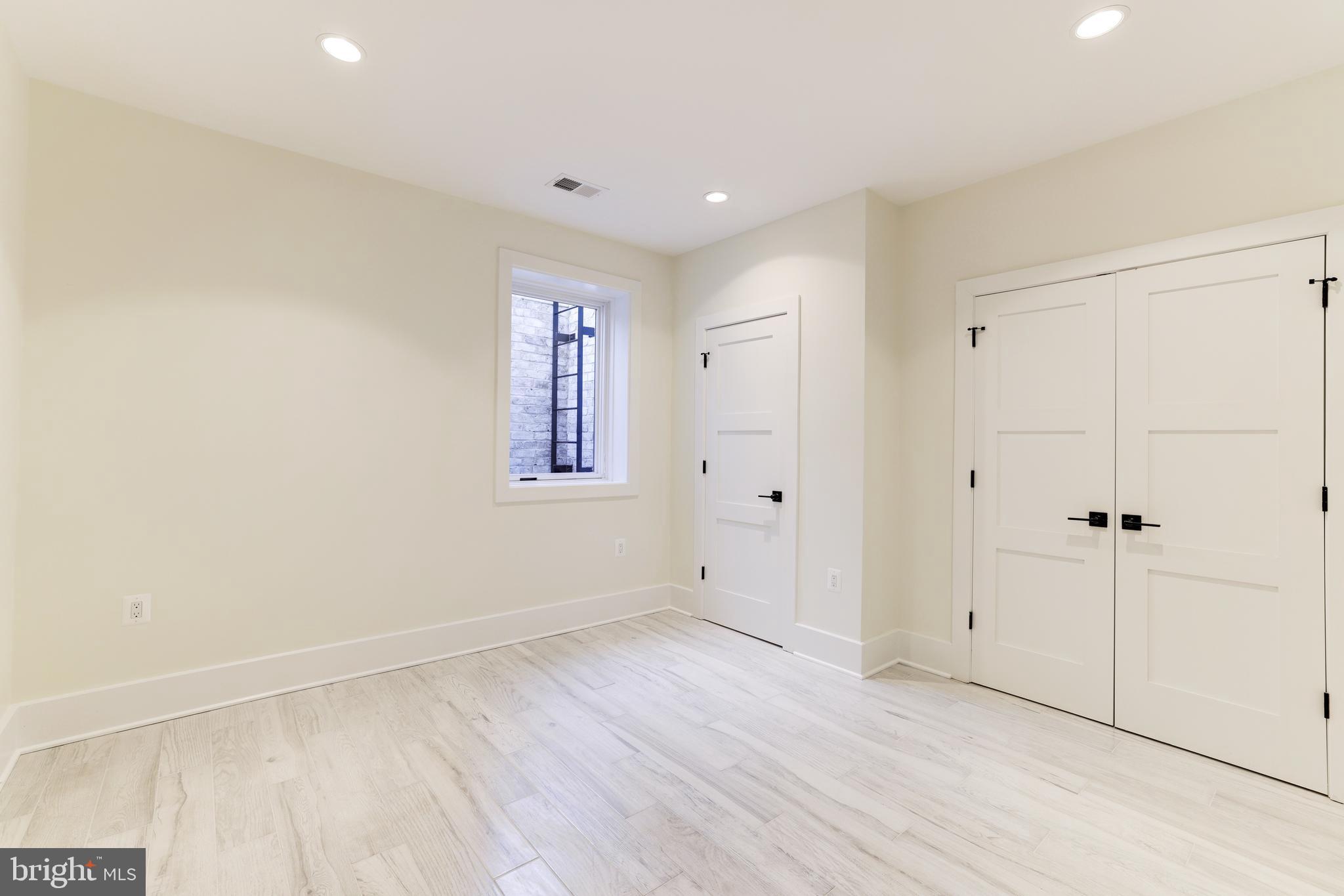 BURLEITH - Residential