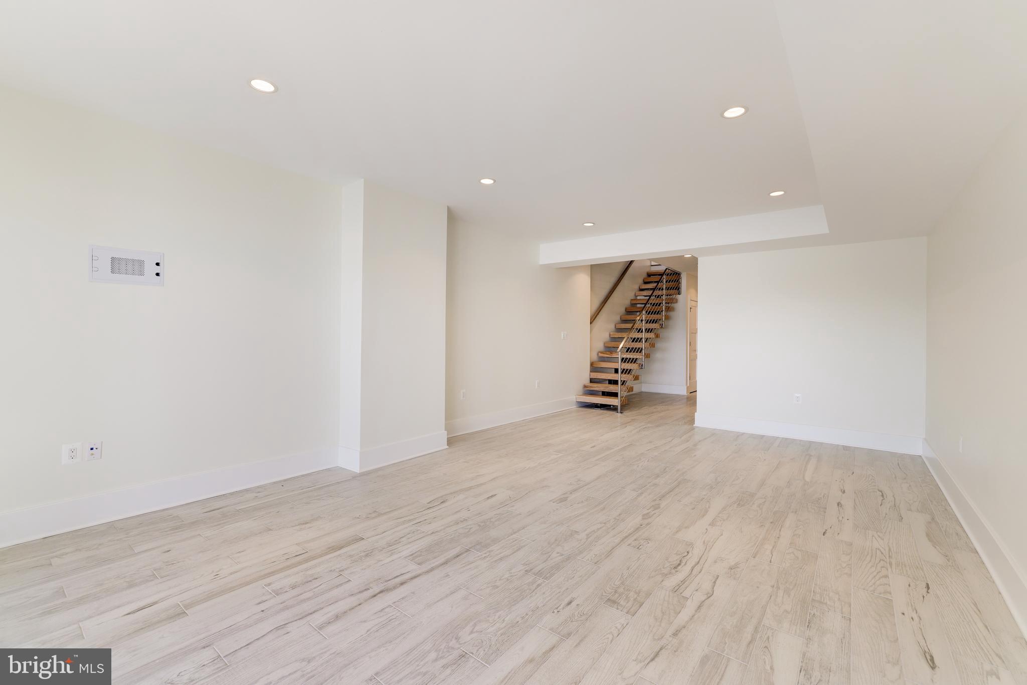 BURLEITH - Residential