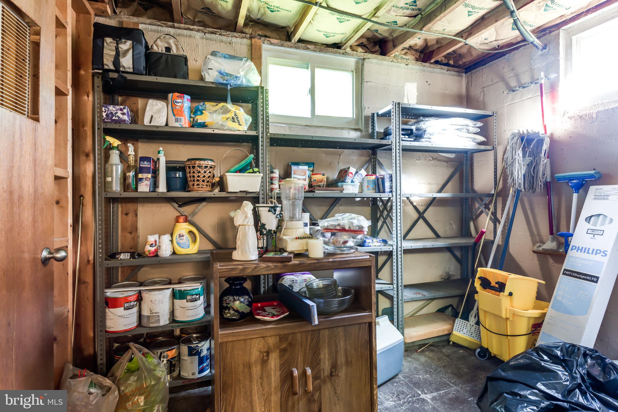 TEMPLE HILLS - Residential