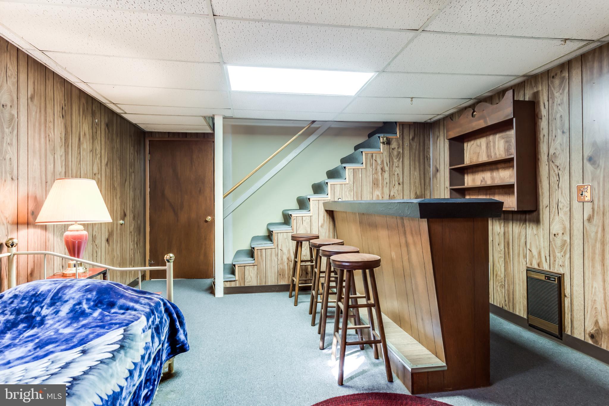 TEMPLE HILLS - Residential