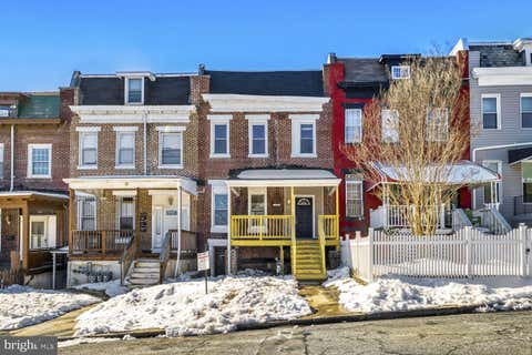 Townhouse For Sale - 620 N Hilton Street<br/> BALTIMORE, MD 21229