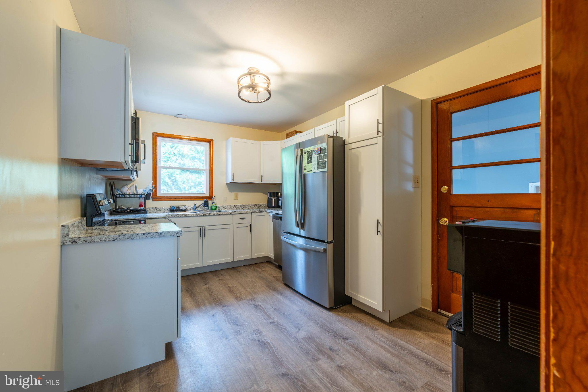 1455 ASH AVENUE