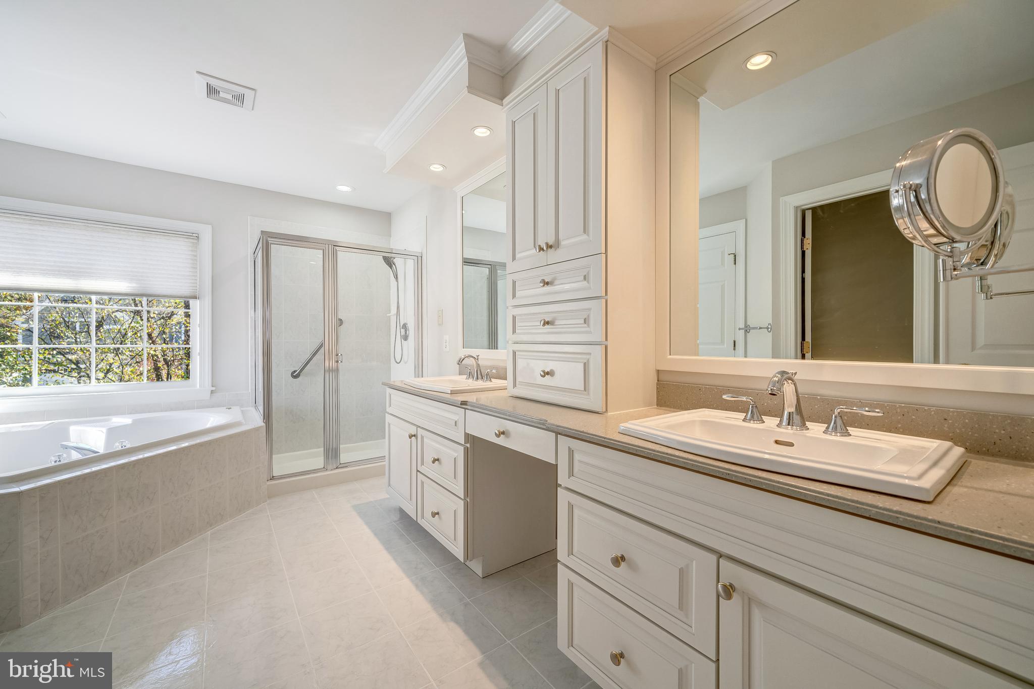 BLITZ PROPERTY - Residential