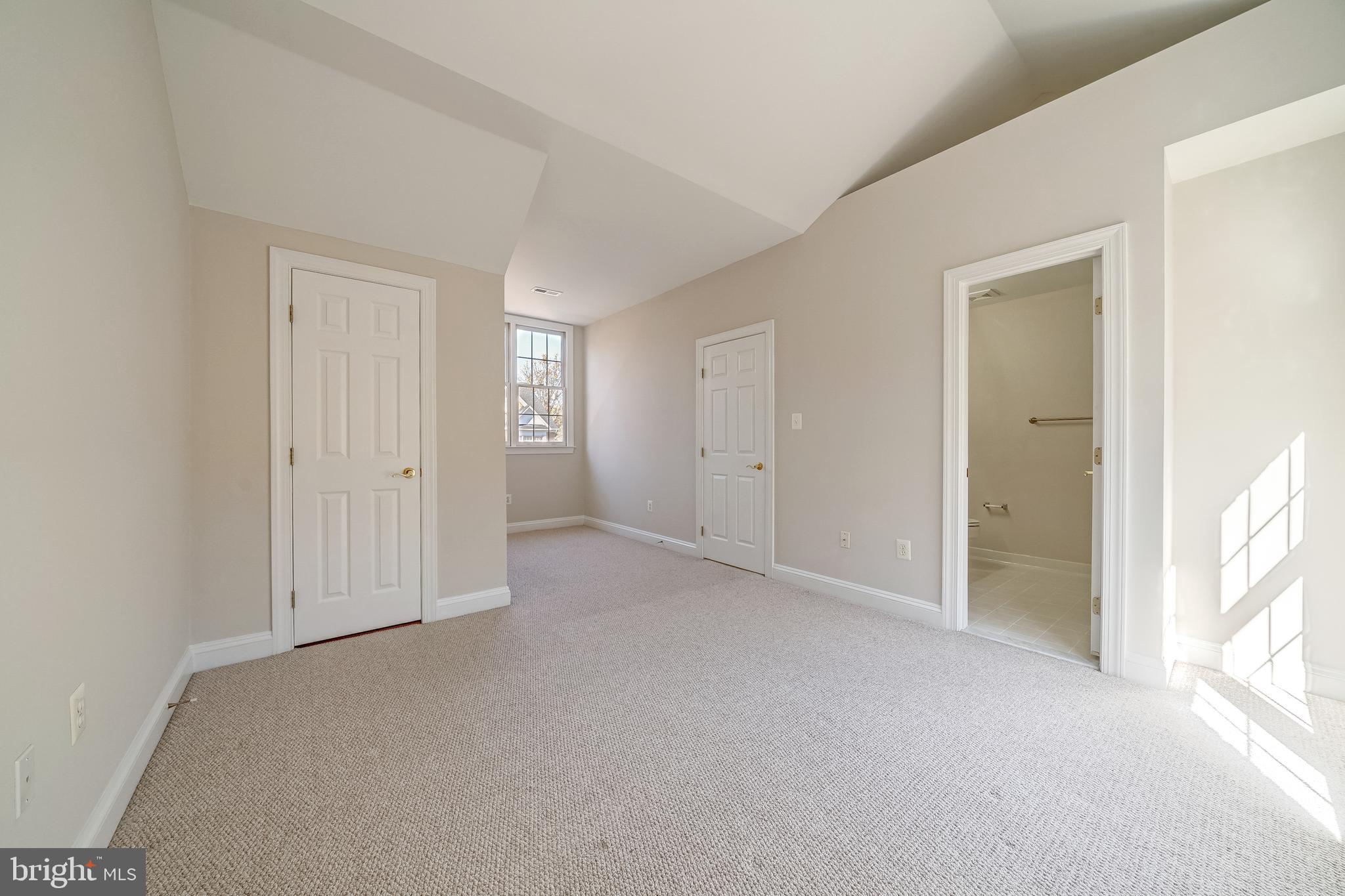 BLITZ PROPERTY - Residential