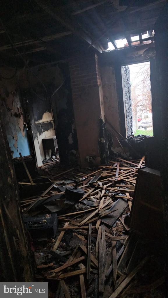 SHIPLEY HILL - Residential