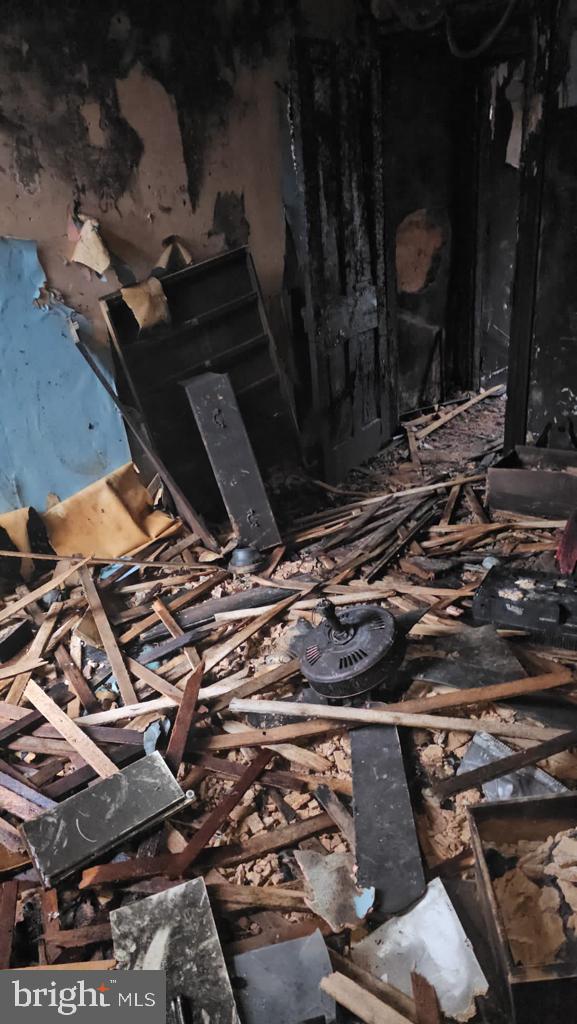 SHIPLEY HILL - Residential