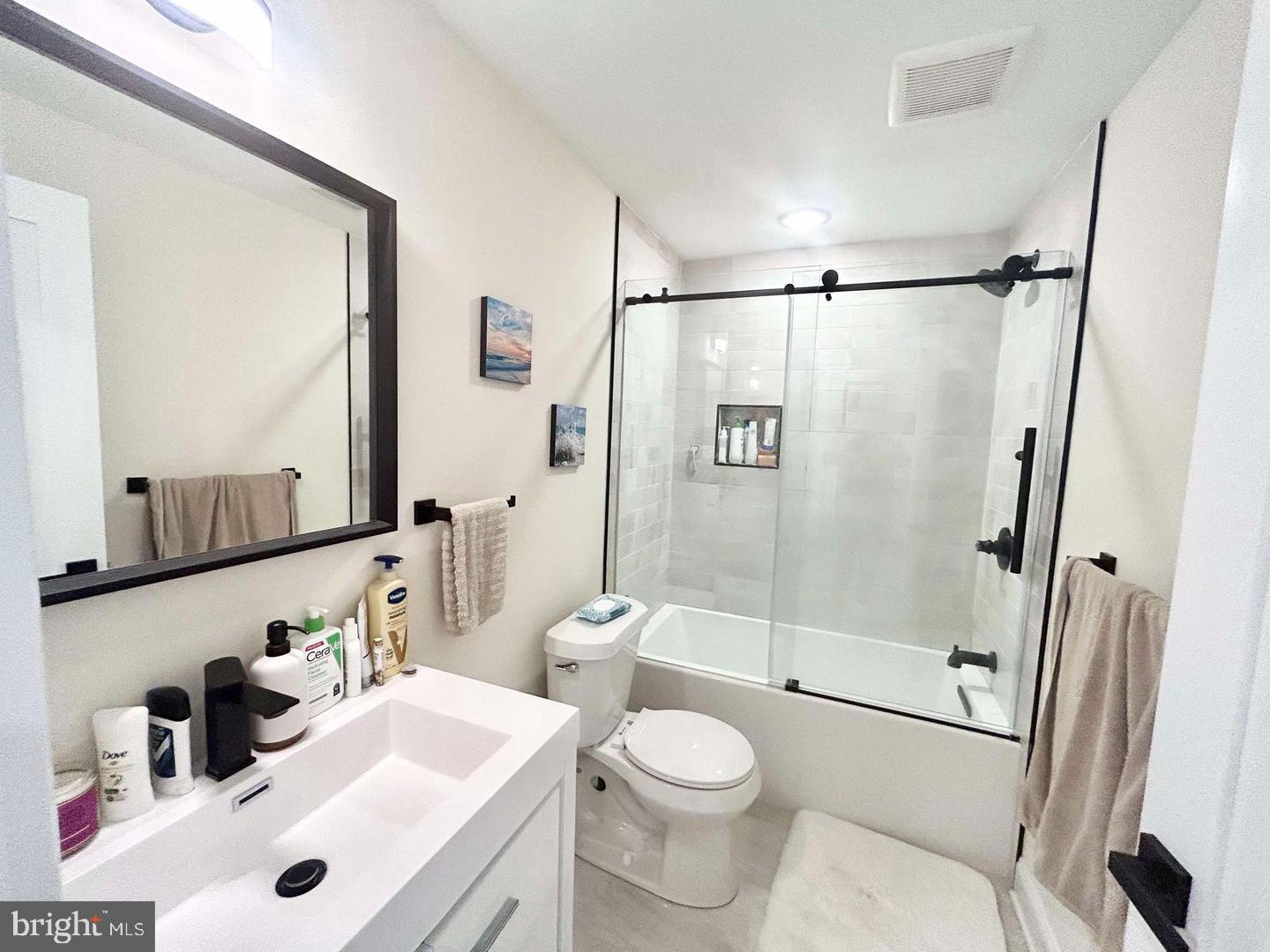 SPRING GARDEN - Commercial Sale