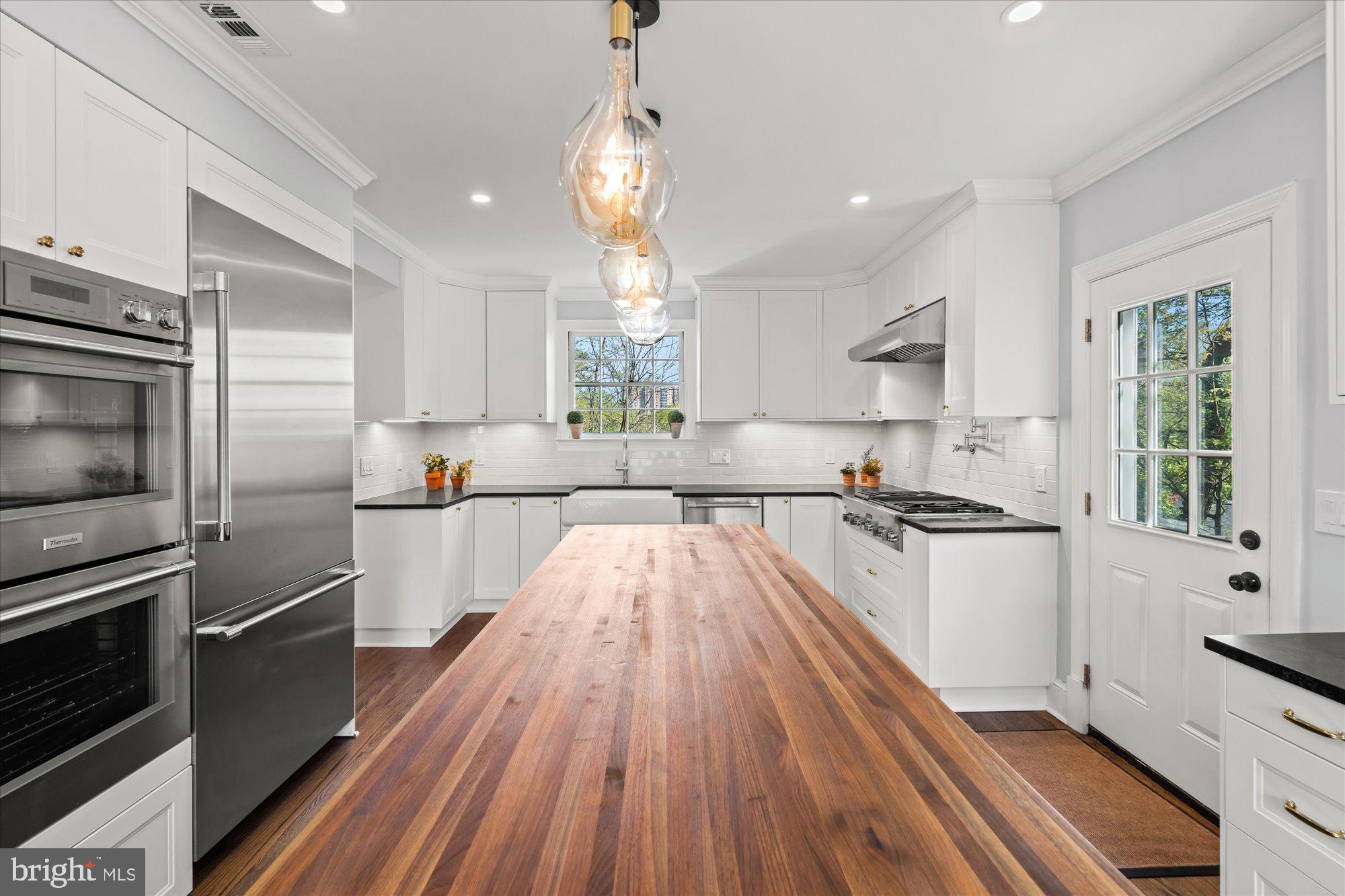 BELLE HAVEN - Residential